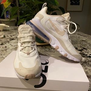 New w/box W AIR MAX 270 REACT